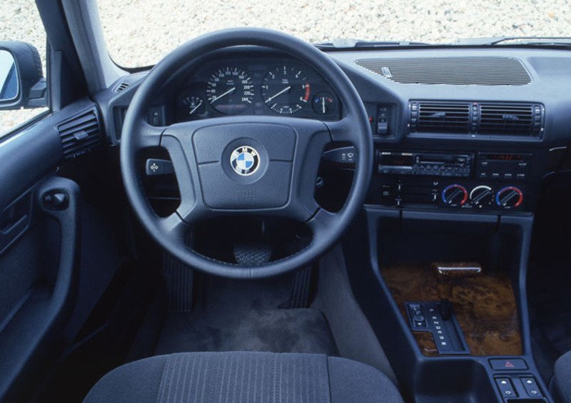 BMW Serie 5 Touring (1991-97) (4)