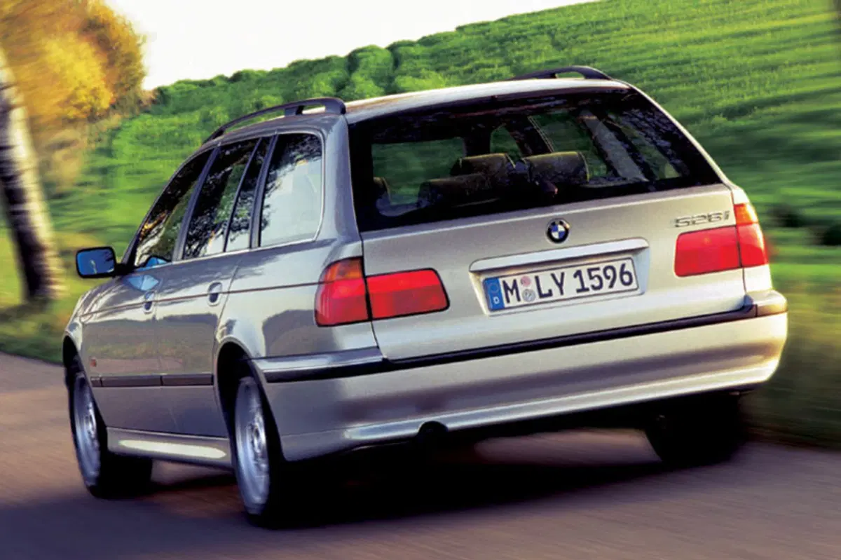 BMW Serie 5 Touring (1997-04) (2)