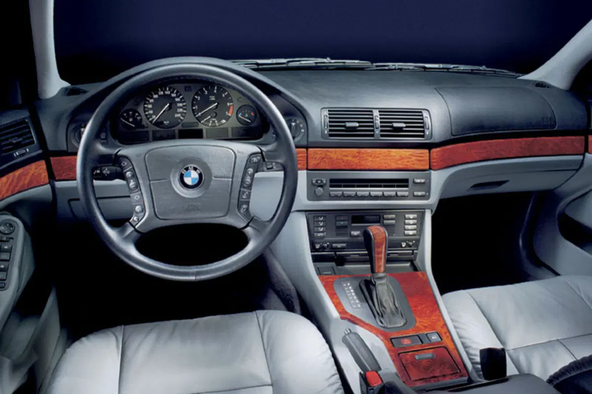 BMW Serie 5 Touring (1997-04) (4)
