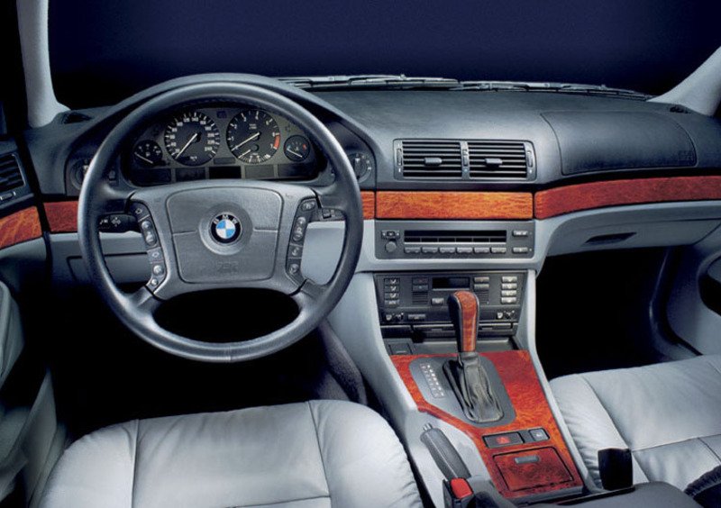 BMW Serie 5 Touring (1997-04) (4)