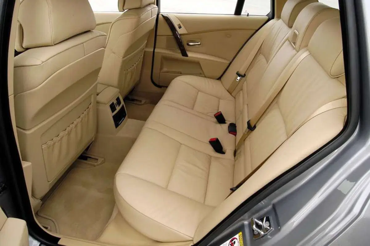 BMW Serie 5 Touring (2004-10) (5)