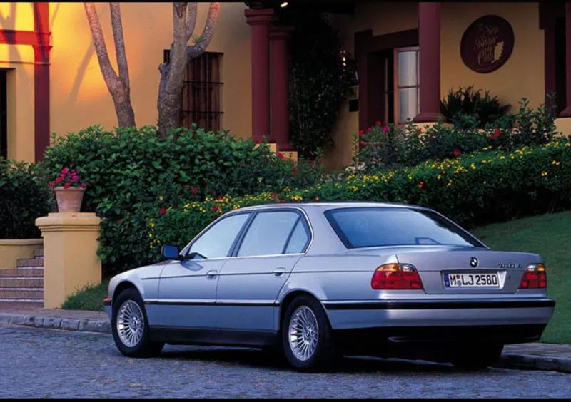 BMW Serie 7 (1994-01) (2)