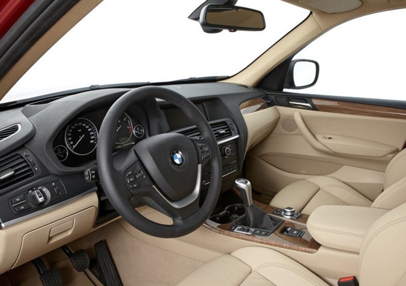 BMW X3 (2010-18) (4)