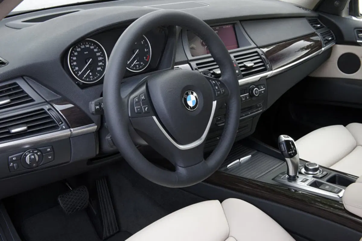 BMW X5 (2006-13) (5)