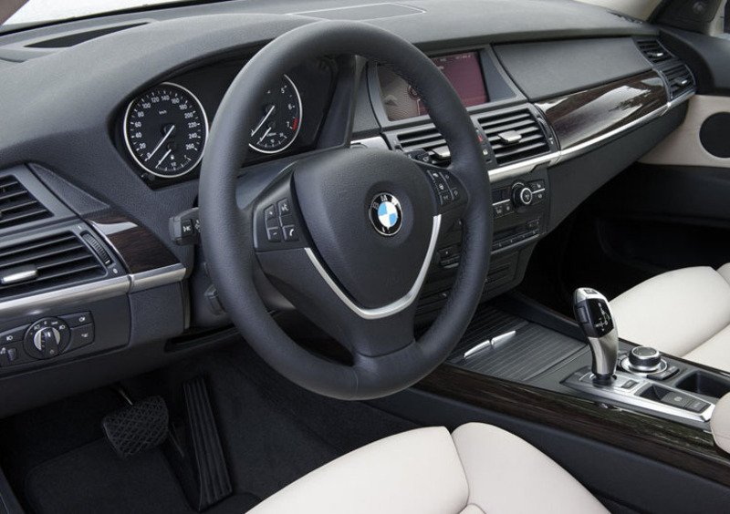 BMW X5 (2006-13) (5)