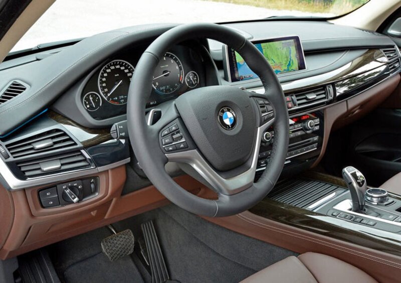 BMW X5 (2013-18) (5)