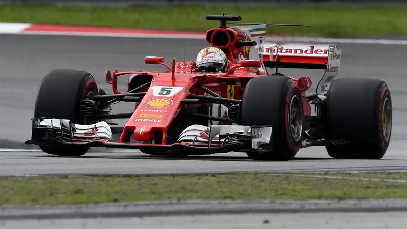 F1: Vettel, nessun danno al cambio nell'incidente con Stroll