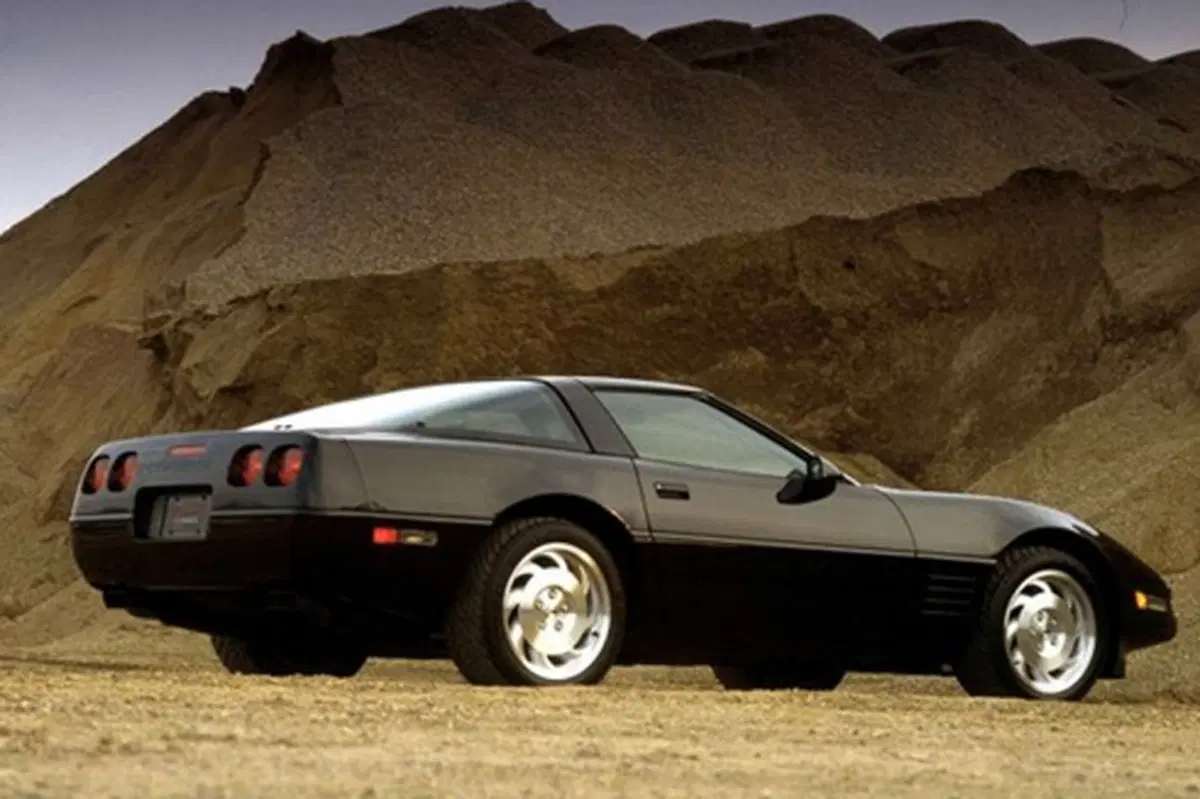 Chevrolet Corvette C4 Coupé (1991-96) (2)