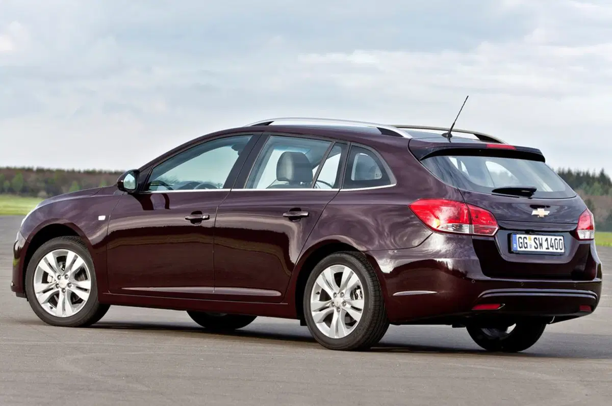 Chevrolet Cruze Station Wagon 1.7 Diesel Station Wagon LTZ MyLink (3)
