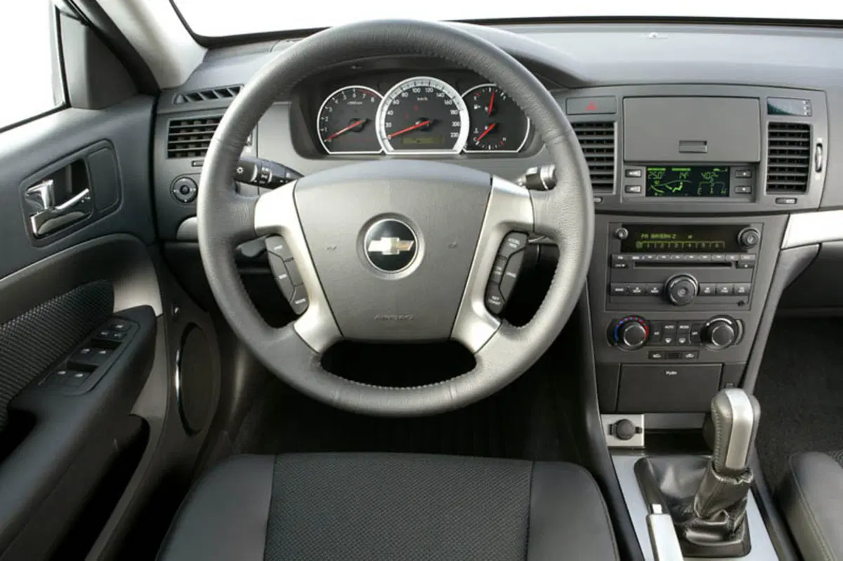 Chevrolet Epica (2006-10) (4)