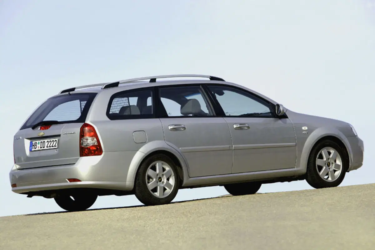 Chevrolet Nubira Station Wagon (2005-10) (3)