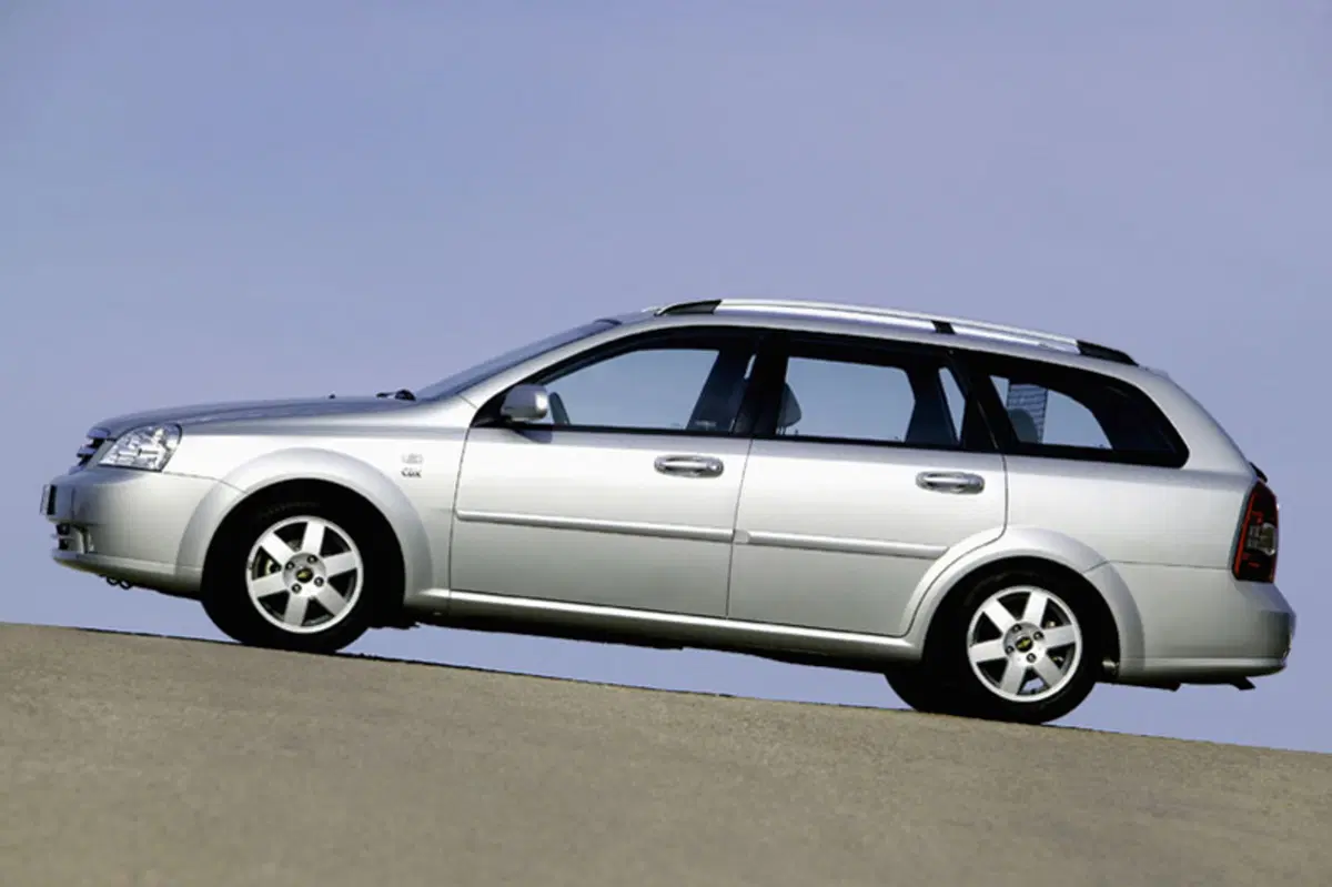 Chevrolet Nubira Station Wagon (2005-10) (2)