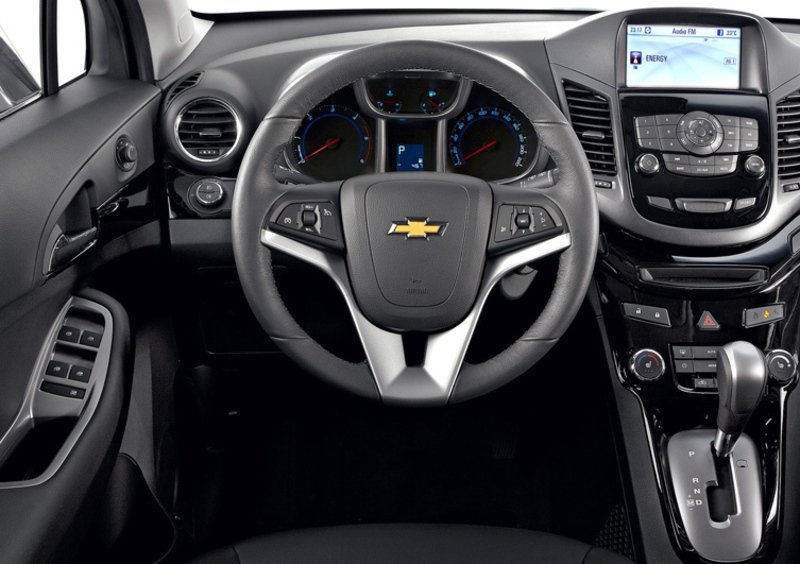 Chevrolet Orlando (2010-15) (3)