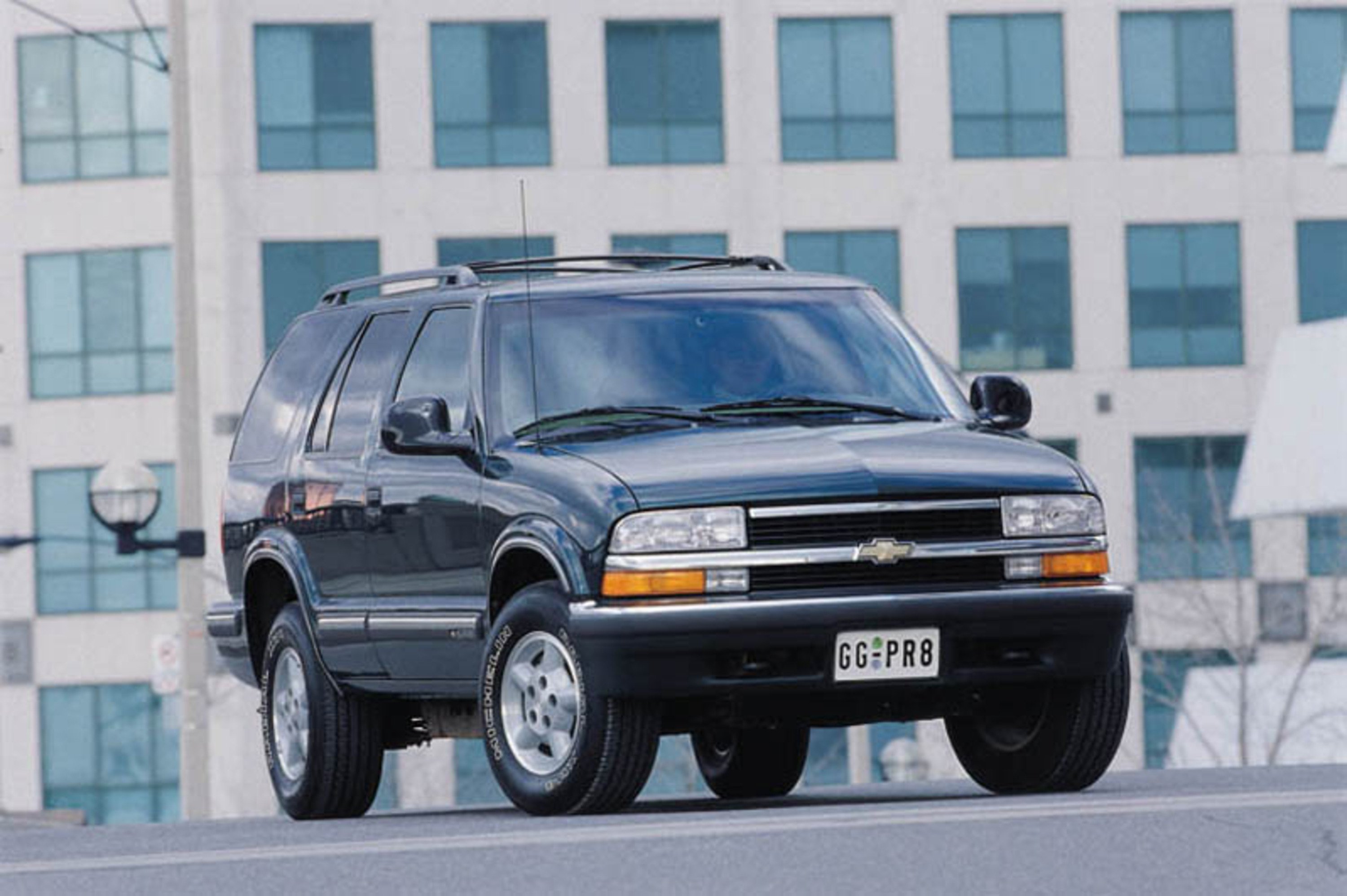 Chevrolet S-Blazer (1995-02)