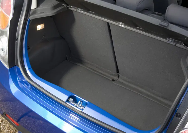 Chevrolet Spark (2010-15) (6)