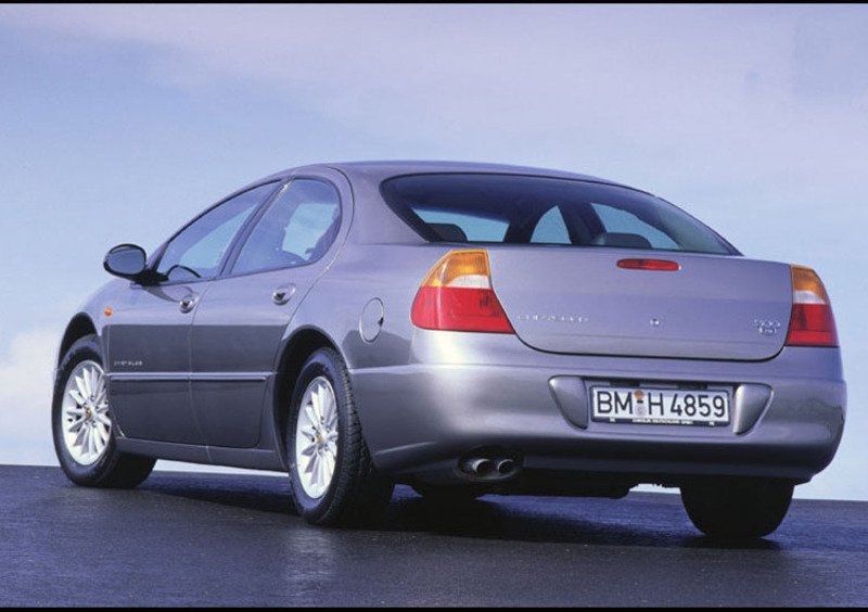 Chrysler 300 M (1998-05) (3)