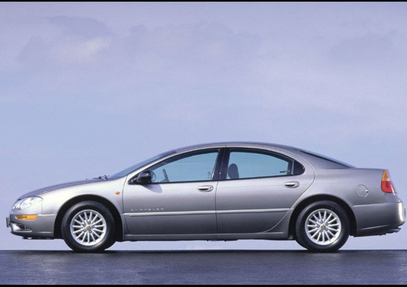 Chrysler 300 M (1998-05) (2)