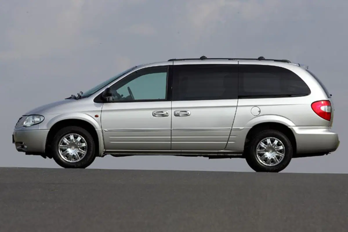 Chrysler Grand Voyager (2001-09) (2)