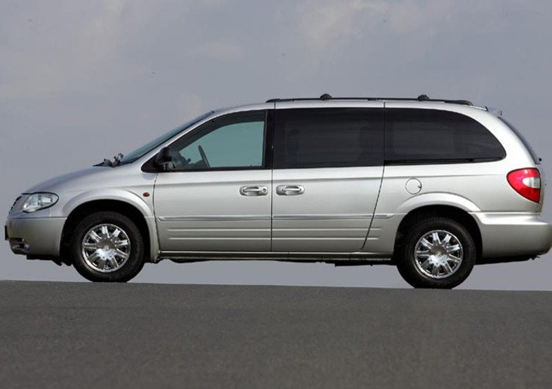 Chrysler Grand Voyager (2001-09) (2)