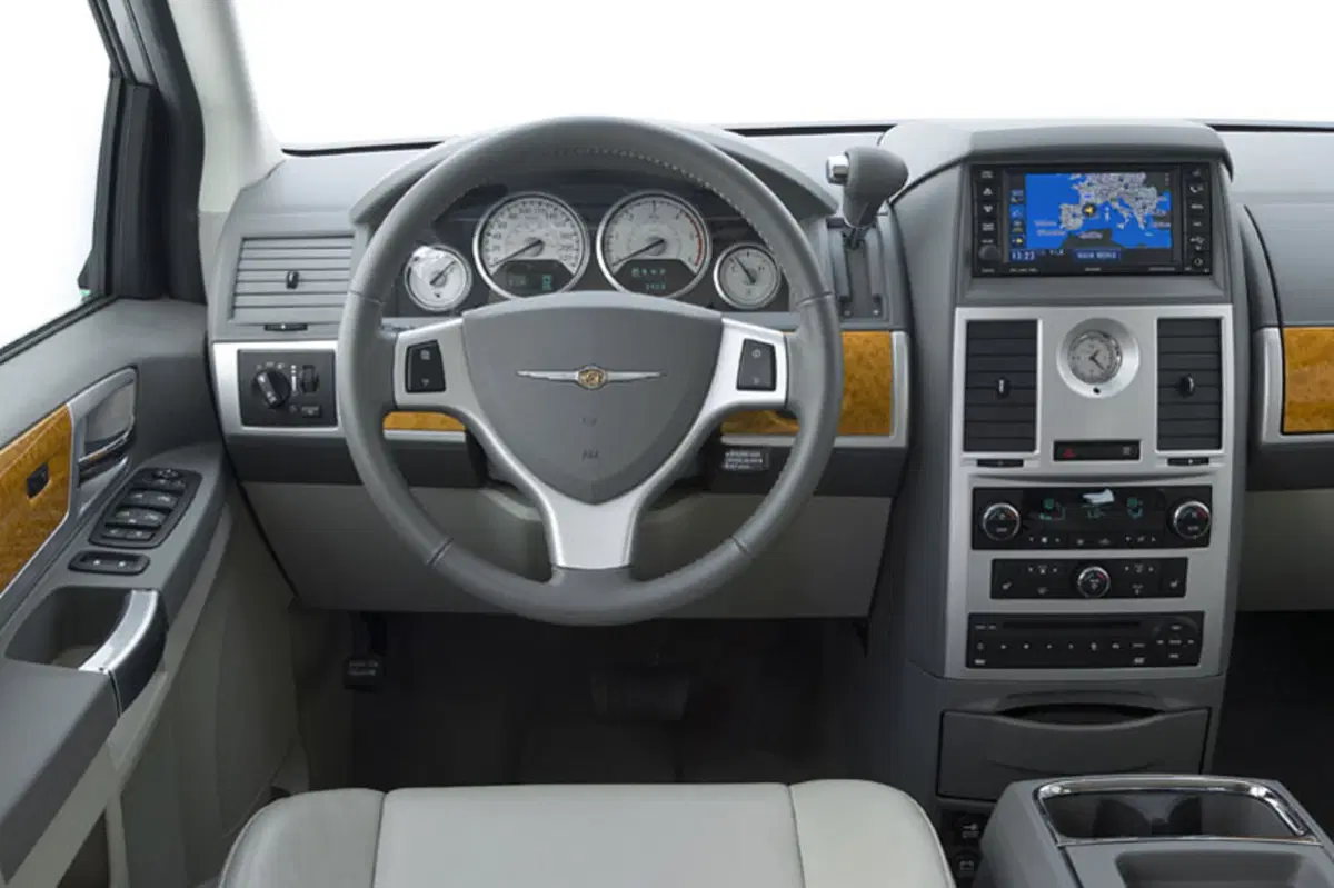 Chrysler Grand Voyager (2008-11) (3)