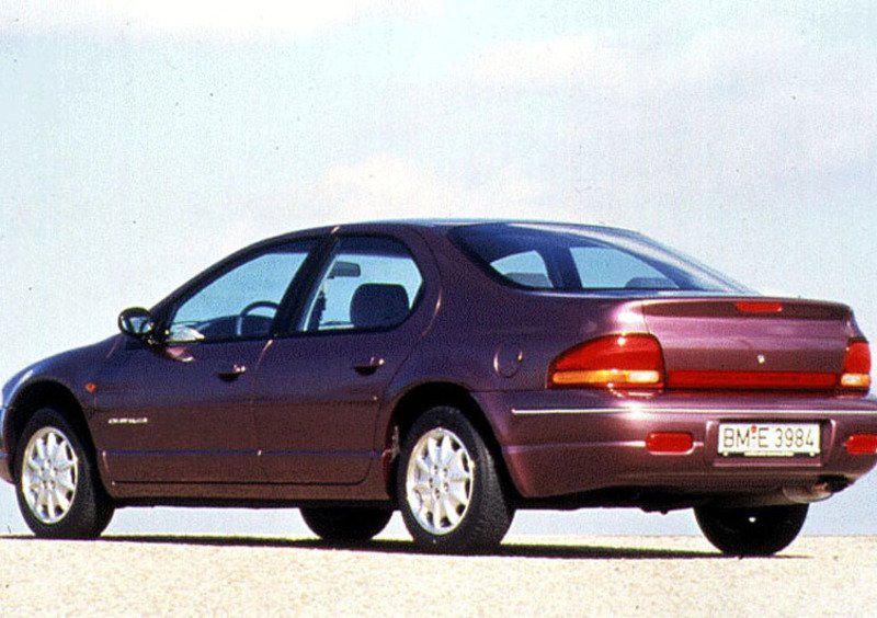 Chrysler Stratus (1995-01) (2)