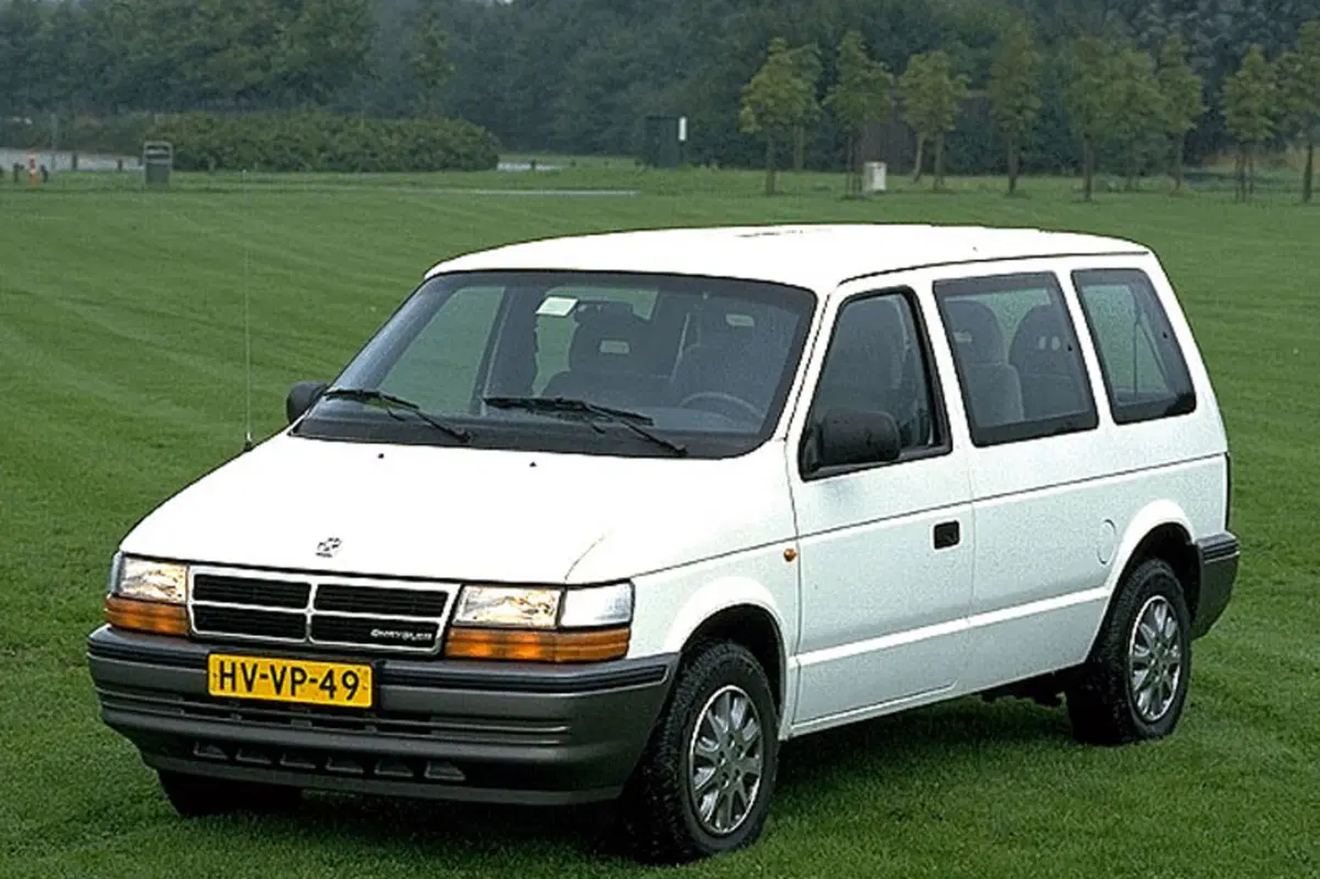 Chrysler Voyager (1992-96) (2)