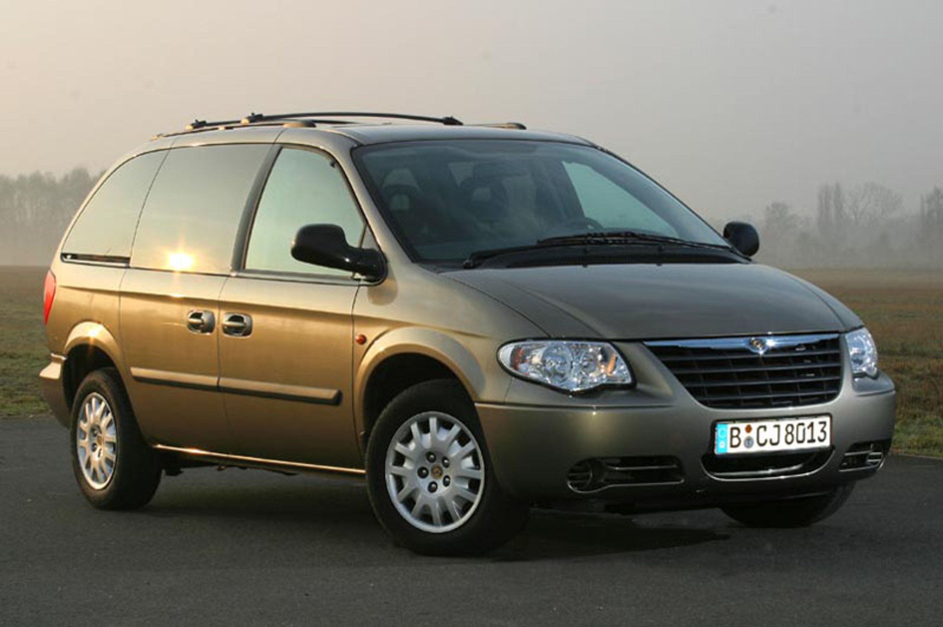 Chrysler Voyager 2.5 CRD cat LE my 04