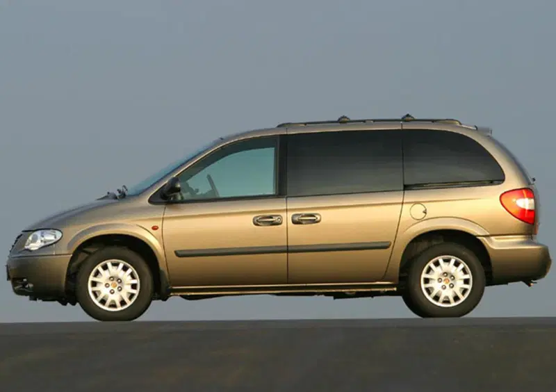 Chrysler Voyager (2001-09) (2)