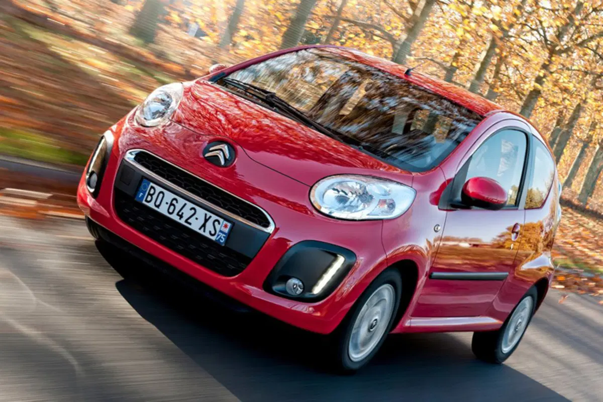 Citroen C1 1.0 3 porte CMP DeeJay (4)