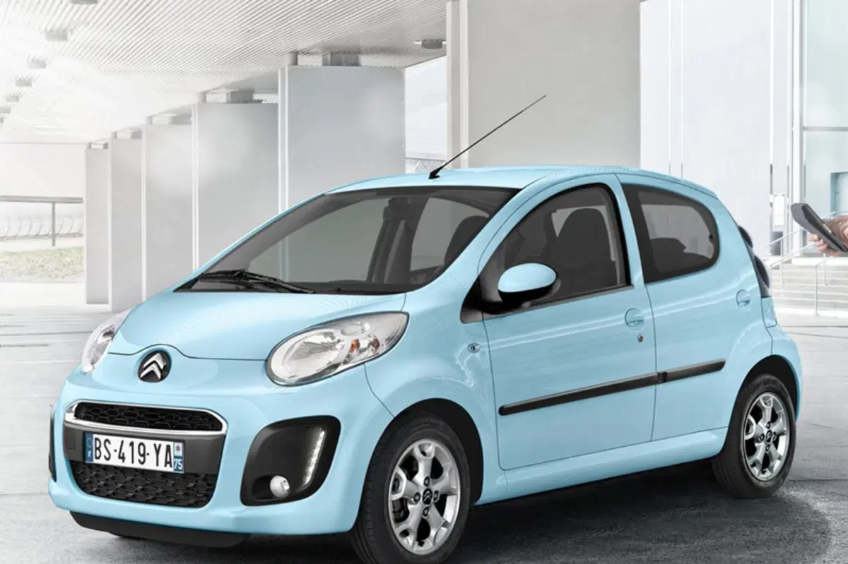 Citroen C1 1.0 3 porte CMP DeeJay (8)