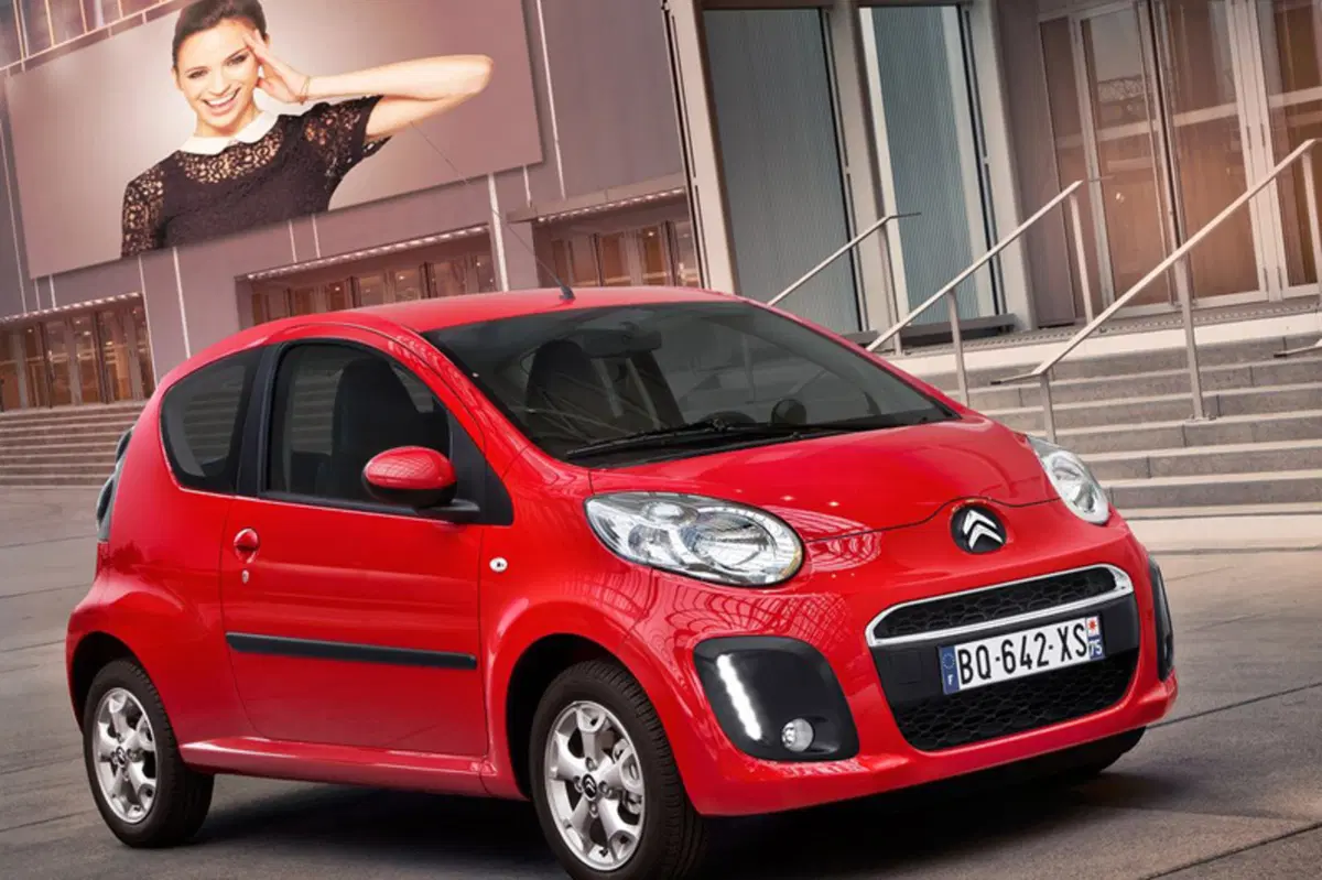 Citroen C1 1.0 3 porte CMP DeeJay (10)