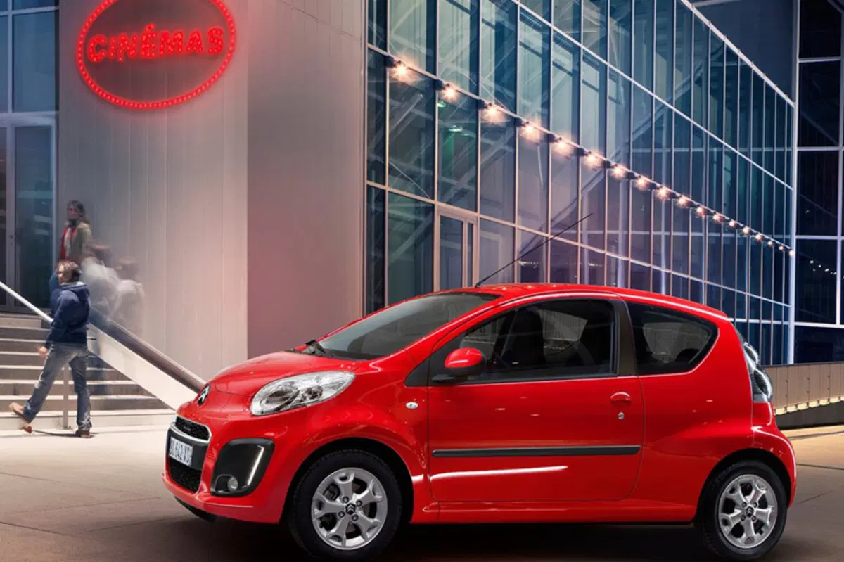 Citroen C1 1.0 3 porte CMP DeeJay (19)