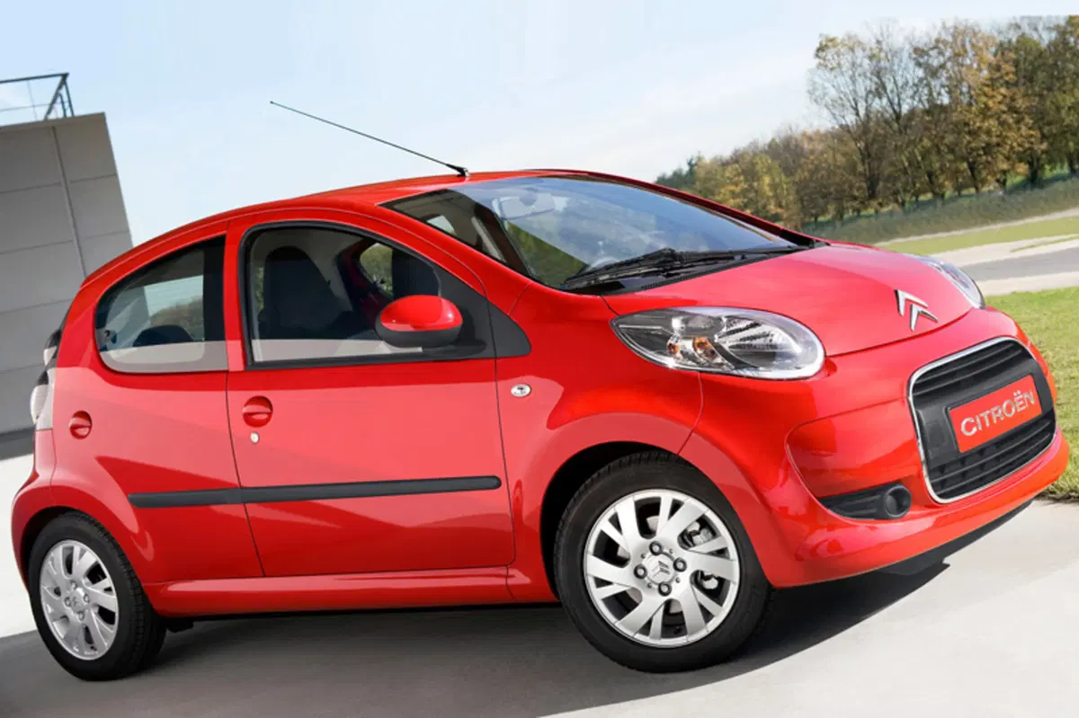 Citroen C1 1.0 3 porte CMP DeeJay (23)
