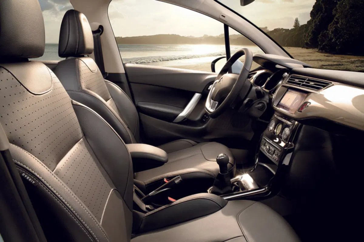 Citroen C3 (2009-17) (18)