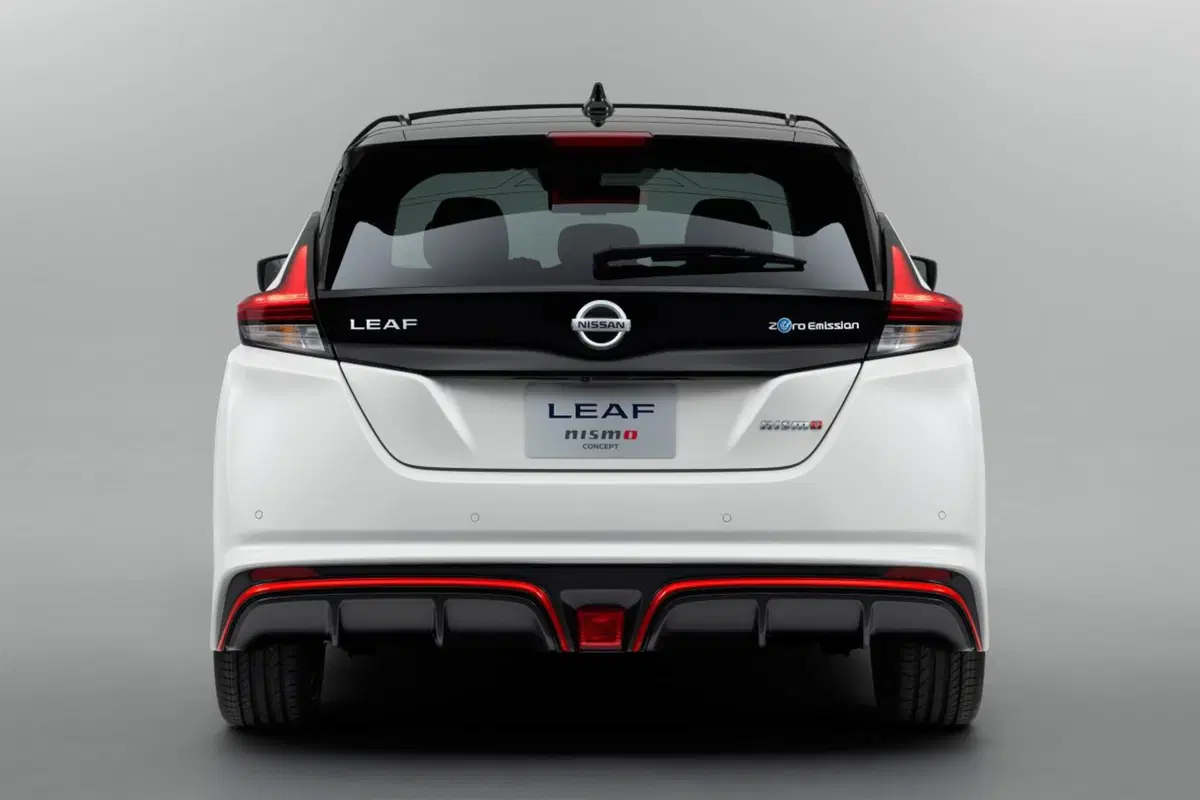 Nissan Leaf Nismo Concept, debutto al Salone di Tokyo 2017 (4)