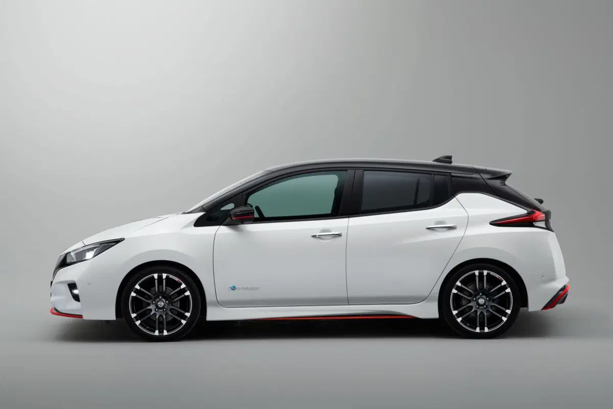 Nissan Leaf Nismo Concept, debutto al Salone di Tokyo 2017 (5)