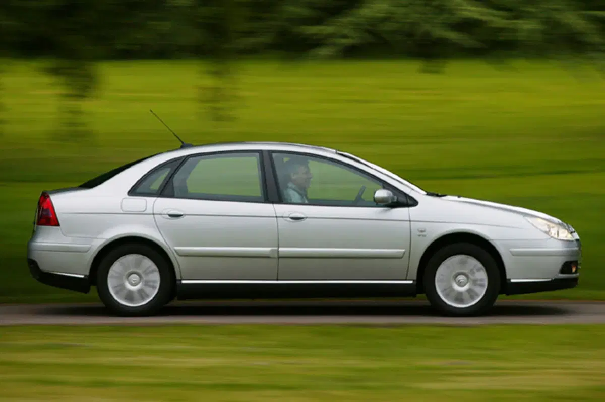 Citroen C5 (2004-08) (4)
