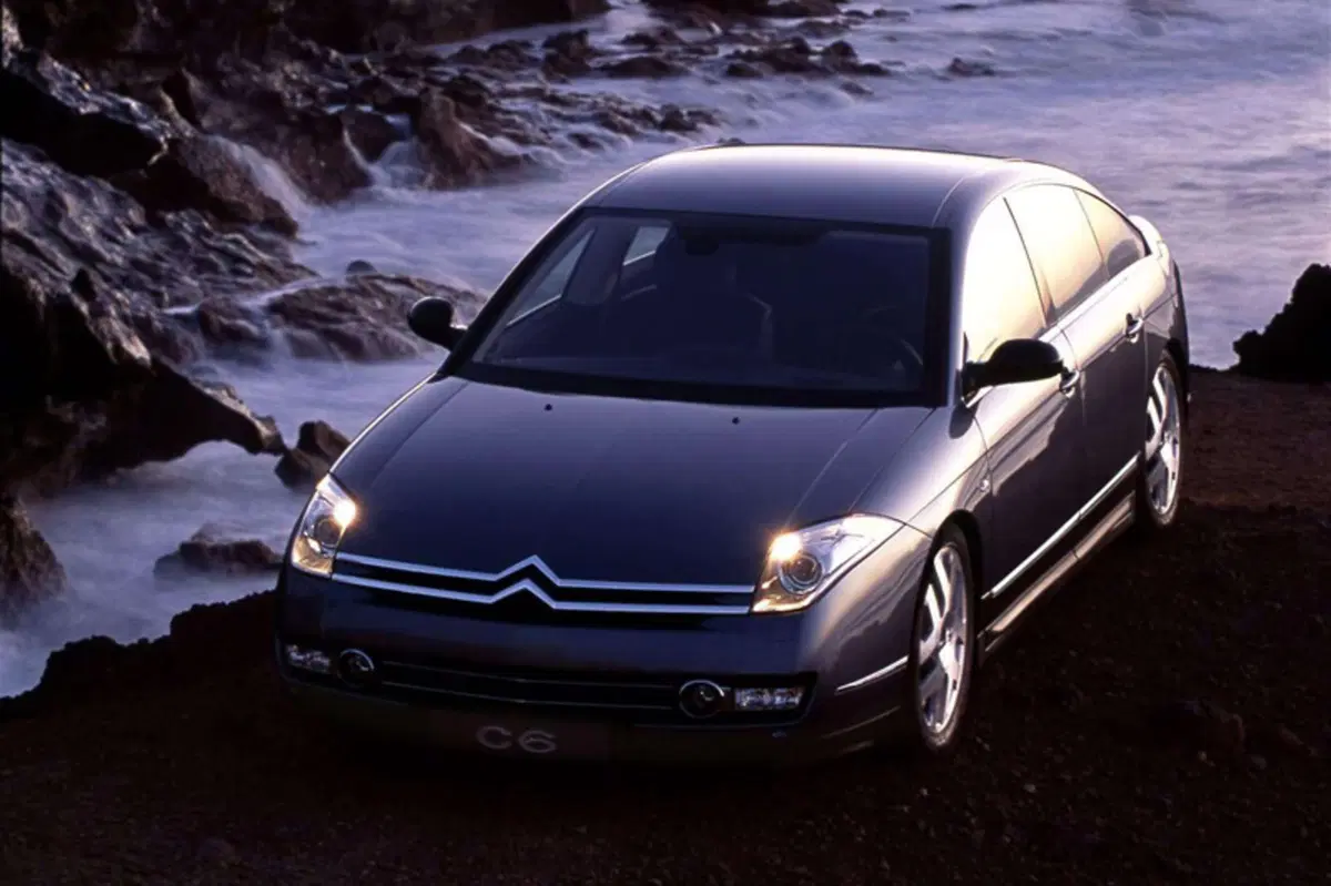 Citroen C6 (2005-12) (9)