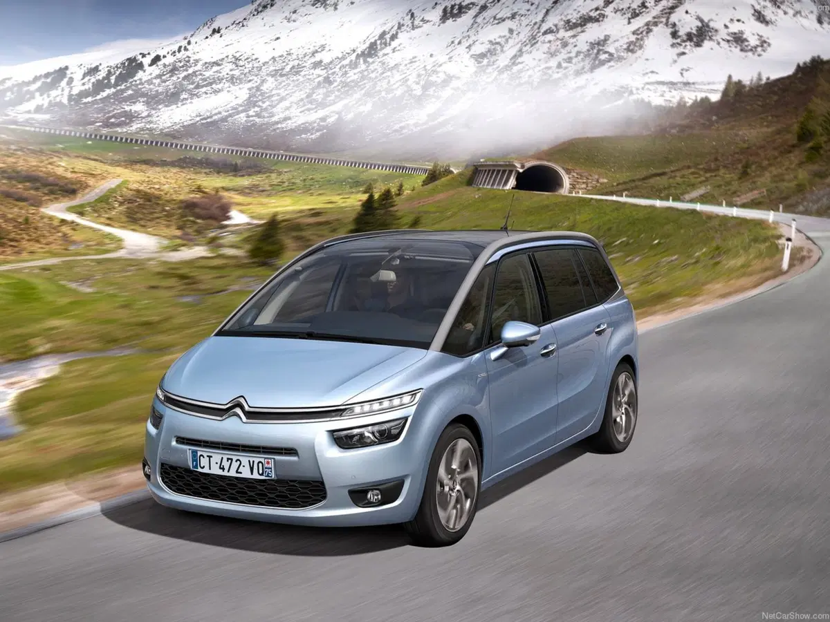 Citroen Grand C4 Picasso BlueHDi 120 S&S EAT6 Business (3)