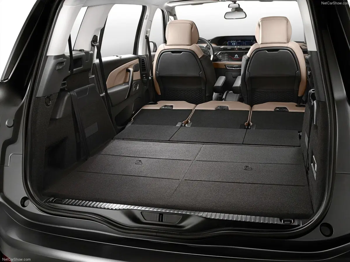 Citroen Grand C4 Picasso BlueHDi 120 S&S EAT6 Business (12)