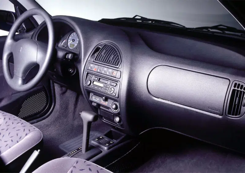 Citroen Saxo (1996-04) (6)