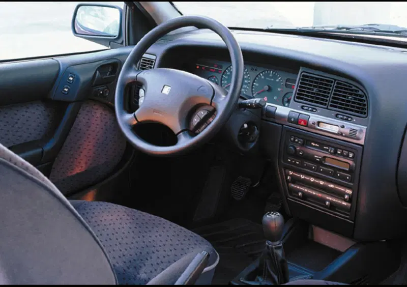 Citroen Xantia (1993-02) (9)