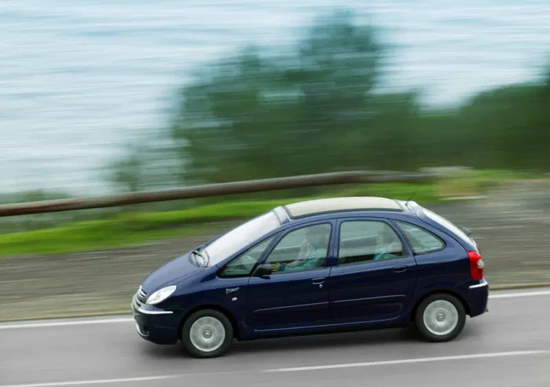 Citroen Xsara Picasso (1999-10) (11)
