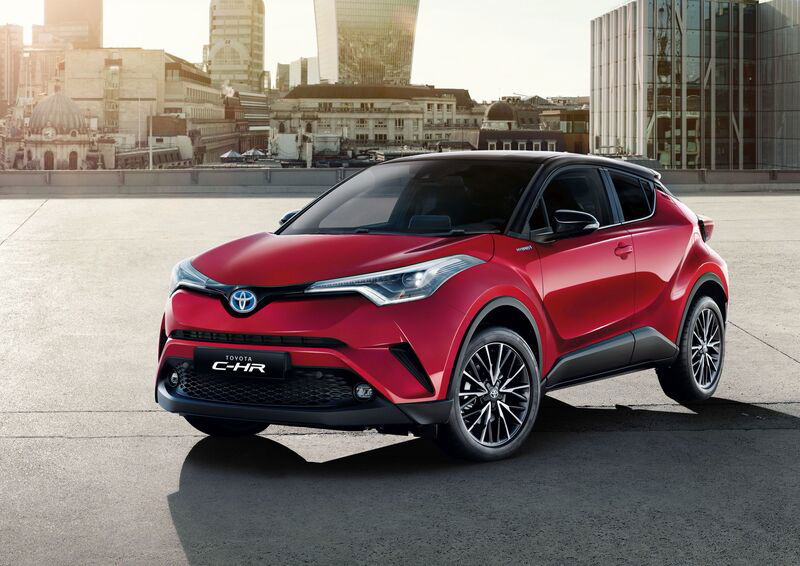 Toyota C-HR, col my 2018 arriva la Trend