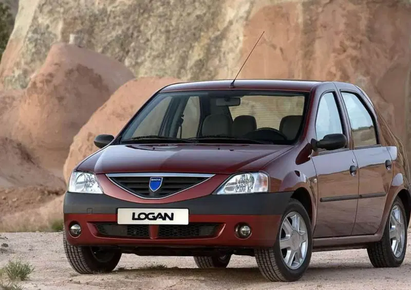 Dacia Logan (2005-08)
