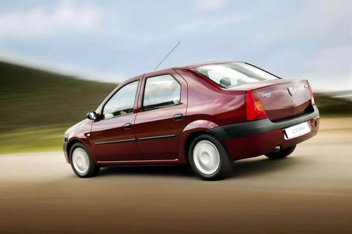 Dacia Logan (2005-08) (8)