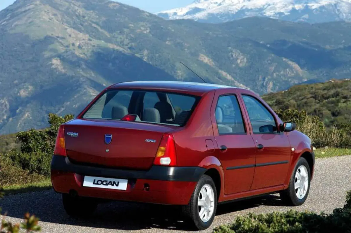 Dacia Logan (2005-08) (24)