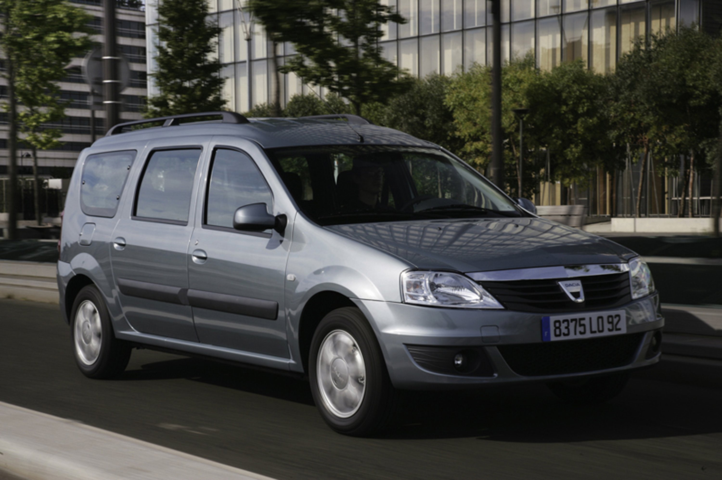 Dacia Logan Pick-Up 1.6 