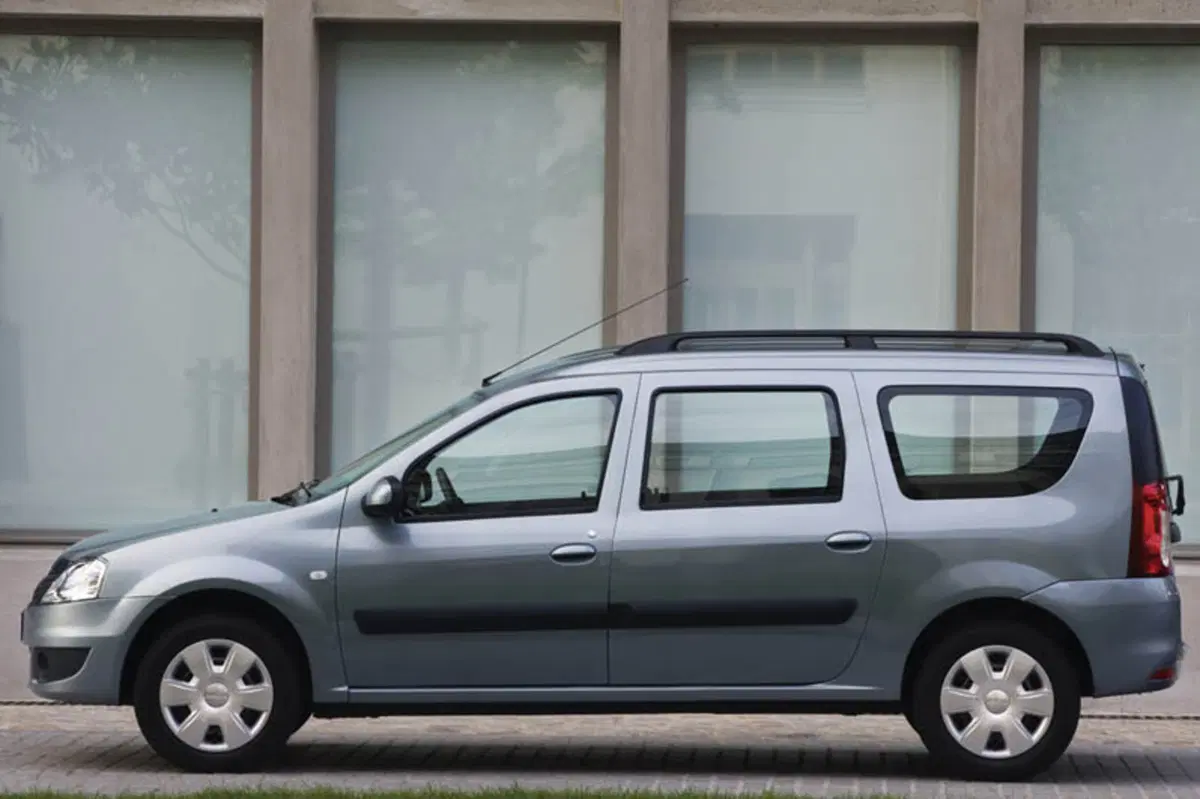 Dacia Logan Station Wagon (2008-13) (4)