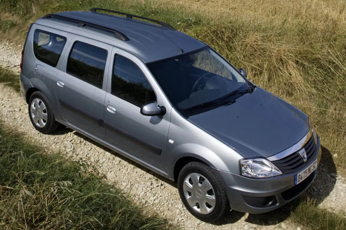 Dacia Logan Station Wagon (2008-13) (13)